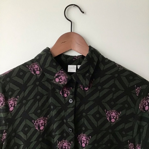 Printed Button-Down Shirt - Picture 2 of 3